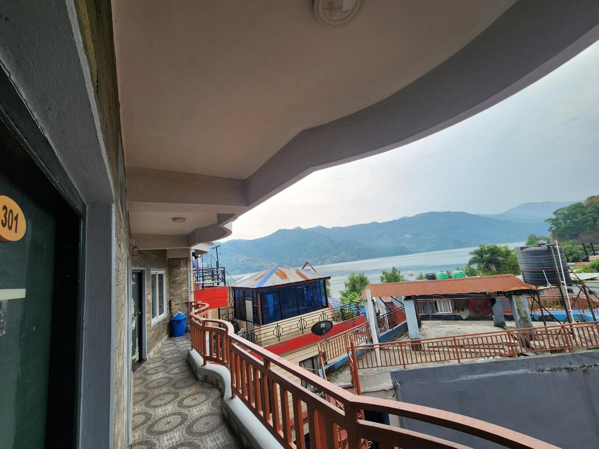 Hotel Kajiinn Pokhara Exterior foto